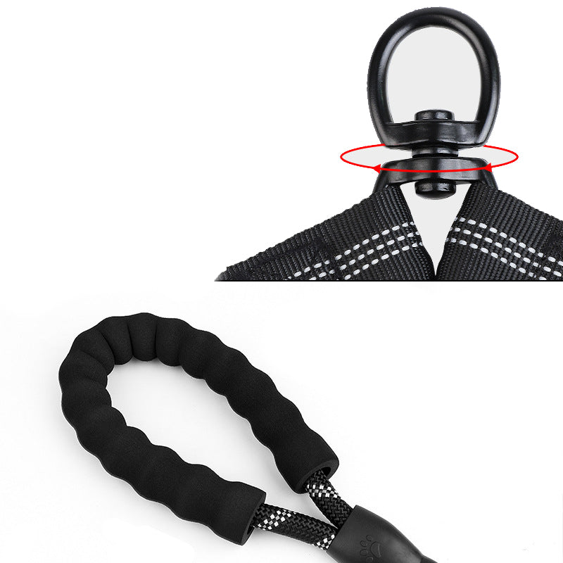 Close-up of the metal swivel clip